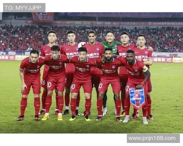 杭州足球队与重庆足球队赛后分析力量对比与战术探讨